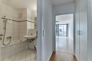 Anlageimmobilie im Bötzowviertel Investieren Sie in eine schöne 2-Zimmer-Wohnung mit Balkon – Bernhard Lichtenberg Straße 13, 10407 Berlin – Vorschaubild 7