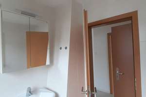 Gemütliche, gepflegte 3-Zimmer Dachgeschosswohnung in Wiesbaden Nordost – Die vollständige Adresse der Immobilie erhältst du vom Anbieter., 65195 Nordost, Wiesbaden – Vorschaubild 7