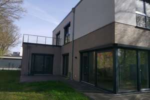 Viel Freiraum: Großzügiges Haus in Vegesack