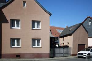 ***Landleben mit Stadtnähe... Gepflegt, charmant und ausbaufähig! – Die vollständige Adresse der Immobilie erhältst du vom Anbieter., 65510 Hünstetten – Vorschaubild 1