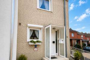 Gepflegtes Endreihenhaus mit Garten in Stellingen