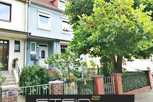 Großzügiges Bremer Reihenhaus mit Garten nahe Weseruferpark – Die vollständige Adresse der Immobilie erhältst du vom Anbieter., 28197 Rablinghausen, Bremen – Vorschaubild 1