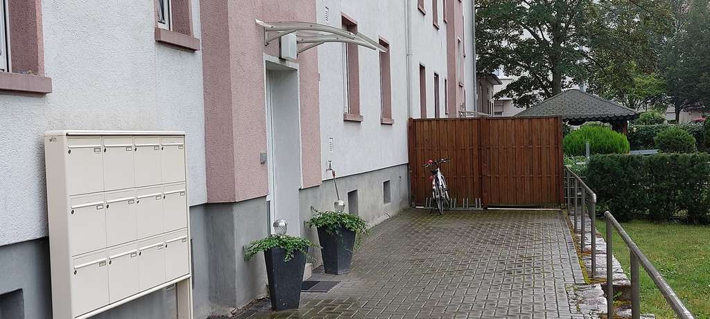 Gemütliche 2-Zimmer ETW mit großem Gemeinschaftsgarten - 
Geeignet als Kapitalanlage oder zur Eigen