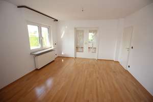 TERMINE AUSGEBUCHT! Schönes, geräumiges EFH mit schönem Garten in ruhiger Lage! – Taunusstraße 10, 61200 Wölfersheim – Vorschaubild 18