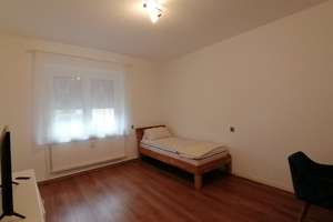 Sanierte 4-Zimmer-Altbauwohnung in zentraler Lage Reutlingens – Tübinger Straße 56, 72762 Reutlingen-Mitte, Reutlingen – Vorschaubild 6