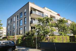 Vermietete 3-Zimmer-Wohnung zuzüglich Tiefgaragenplatz in Düsseldorf -Gartenstadt Reitzenstein – Die vollständige Adresse der Immobilie erhältst du vom Anbieter., 40470 Mörsenbroich, Düsseldorf – Vorschaubild 4