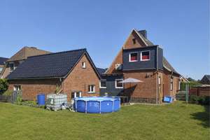 Familientraum mit großem Garten, Doppelcarport, Garage und zahlreichen Modernisierungen – Die vollständige Adresse der Immobilie erhältst du vom Anbieter., 25524 Heiligenstedtenerkamp – Vorschaubild 16