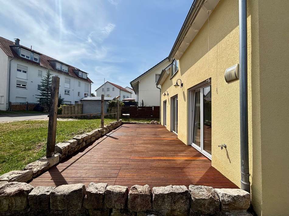 Terrasse und Garten