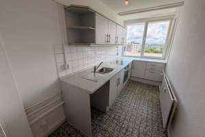 Geräumige 3-Zimmer-Wohnung mit Balkon im 11.OG! – Angerburger Allee 49, 14055 Westend, Berlin – Vorschaubild 11