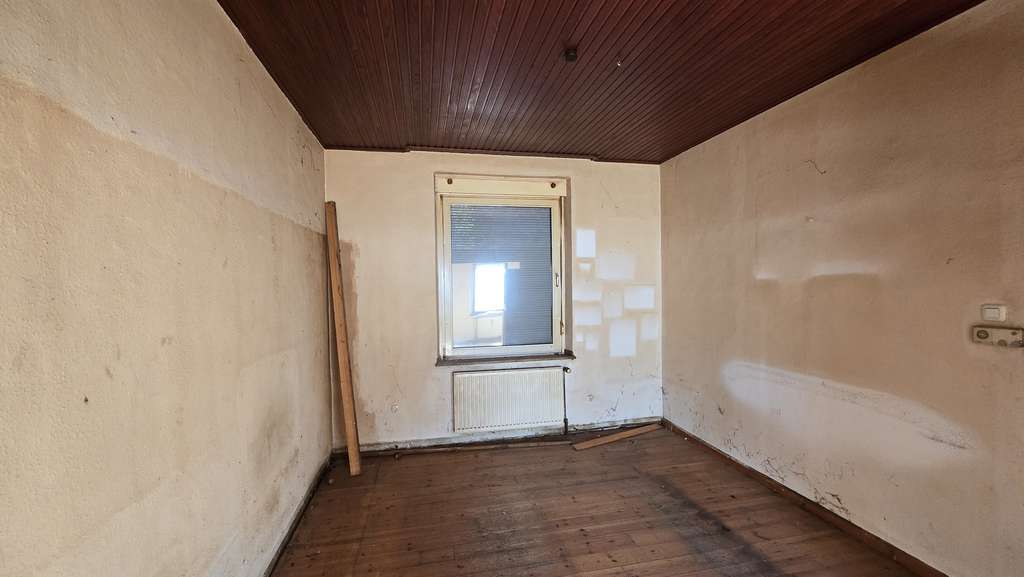 Immobilie in Mönchengladbach - PROVISIONSFREI | EFH mit Garten | Sanierungsbedürftig - Bild 3