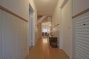 * Reetgedecktes Einfamilienhaus *
Garten * Vollbad * Terrasse* 2 Garagen * u.v.m * – Hamburg – Vorschaubild 11