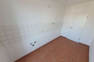 *Familiäre und zentrale Wohnung mit Balkon und Tageslichtbad* – Olvenstedter Straße 32, 39108 Stadtfeld Ost, Magdeburg – Vorschaubild 14