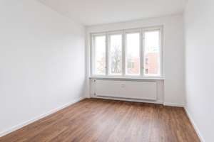Helle, frisch modernisierte Wohnung mit unverbautem Weitblick im sanierten Baudenkmal – Richardstr 63, 12055 Neukölln (Ortsteil), Berlin – Vorschaubild 2