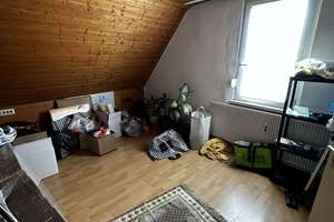 Reutlingen, 2-Zimmerwohnung im Dachgeschoß eines kleinen Wohn-Geschäftshauses – Albstraße 47, 72764 Reutlingen-Mitte, Reutlingen – Vorschaubild 4