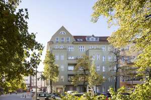 Bezugsfreie 3-Zimmer-Dachgeschosswohnung mit Terrasse, Fahrstuhl - über den Dächern Wilmersdorfs! – Paretzer Straße 10, 10713 Wilmersdorf, Berlin – Vorschaubild 13