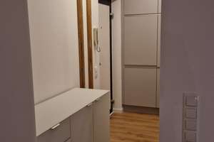 Möblierte 1-Zimmer-Wohnung mit Küche & Balkon – Faaker Straße 9, 65187 Biebrich, Wiesbaden – Vorschaubild 4