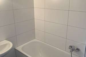 Renovierte 2-Zimmer Wohnung mit Balkon im grünen Zinkhüttenpark in Duisburg Hamborn – Am Zinkhüttenplatz 19, 47166 Obermarxloh, Duisburg – Vorschaubild 8