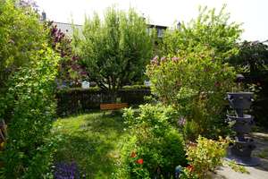 Großes Reiheneckhaus mit vielen Zimmer,  tollem Garten, Garage in Lindenberg im Allgäu – Die vollständige Adresse der Immobilie erhältst du vom Anbieter., 88161 Lindenberg im Allgäu – Vorschaubild 2