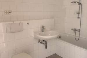 Mietkauf möglich! 3-Raum-Maisonette auf drei Ebenen – 2 Balkone, 2 Bäder & Stellplatz – Klingerstraße 2b, 9117 Siegmar, Chemnitz – Vorschaubild 15