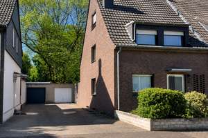 Familienfreundliches Zuhause mit Garten und Potenzial