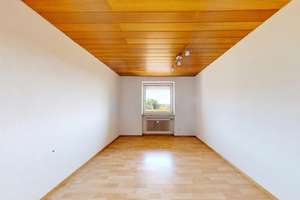 ** Äußerst attraktive 4ZKB Eigentumswohnung mit durchdachtem Grundriss und Balkon in City Lage ** – Die vollständige Adresse der Immobilie erhältst du vom Anbieter., 85053 Südost, Ingolstadt – Vorschaubild 6