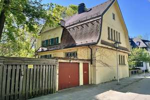 Denkmal AfA - Historische Villa im Herzogpark