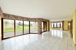 Ansprechendes Einfamilienhaus mit schönem Panoramausblick in guter Wohnlage – Schaumburg (Kreis) – Vorschaubild 7