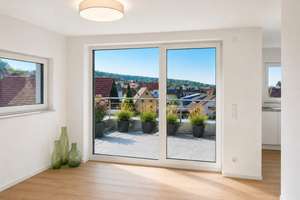 Exklusives, helle 4,5-Zimmer-Penthouse mit Traumterrasse und Panoramablick, 2 Bädern und Stellplatz – Die vollständige Adresse der Immobilie erhältst du vom Anbieter., 76316 Malsch – Vorschaubild 3