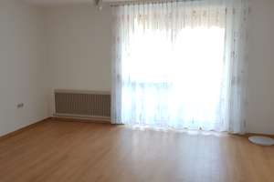 Helle 3-Zimmer-Wohnung in  Reutlingen, Stadtteil Orschel-Hagen – Frankfurter Straße 20, 72760 Reutlingen-Mitte, Reutlingen – Vorschaubild 3