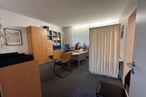 Repräsentative Immobilie:vermietete Praxis und großzügige Wohnung auf 2 Etagen.Sauna,Pool,Balkone – Die vollständige Adresse der Immobilie erhältst du vom Anbieter., 38350 Helmstedt – Vorschaubild 28