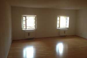 Ansprechende 1-Zimmer-Wohnung mit Einbauküche in Regensburg – Regensburg – Vorschaubild 1