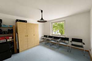 Viel Potenzial: 3-Zimmer-Wohnung mit Balkon, Tiefgarage und Top-Anbindung in Lübeck-Moisling – Die vollständige Adresse der Immobilie erhältst du vom Anbieter., 23560 Moisling, Lübeck – Vorschaubild 5