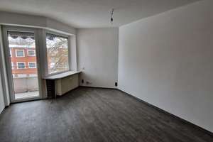 3-Zi.-Wohnung in Salzgitter Krähenriede Kranichdamm ca. 66qm – Kranichdamm 38, 38226 Lebenstedt, Salzgitter – Vorschaubild 1