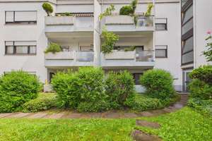 Schöne 4-Zimmer-Wohnung mit Gartenblick & Tiefgaragenstellplatz in Karlsruhe-Weststadt/Mühlburg – Die vollständige Adresse der Immobilie erhältst du vom Anbieter., 76185 Mühlburg, Karlsruhe – Vorschaubild 2
