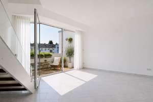 Maisonettewohnung in direkter Rheinnähe mit Balkon, Kamin & Einbauküche im Herzen von Rodenkirchen – Die vollständige Adresse der Immobilie erhältst du vom Anbieter., 50996 Rodenkirchen (Ortsteil), Köln – Vorschaubild 11
