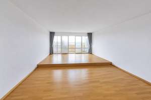 Corbusierhaus Schmuckstück in der 6. Straße – Die vollständige Adresse der Immobilie erhältst du vom Anbieter., 14055 Westend, Berlin – Vorschaubild 2