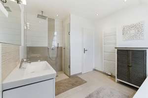 Property thumbnail 30