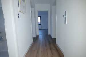 kernsanierte, moderne 3-Zimmer Wohnung 72 m², mit Balkon in Krefeld-Innenstadt – Leyentalstraße 67-69, 47799 Krefeld – Vorschaubild 5
