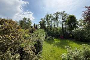 ST. AUGUSTIN NIEDERBERG, freist. EFH mit ELW, 8 Zimmer 258 m² Wfl. 2 Garagen, Keller, gr. 1.527 GrSt – Die vollständige Adresse der Immobilie erhältst du vom Anbieter., 53757 Sankt Augustin – Vorschaubild 50