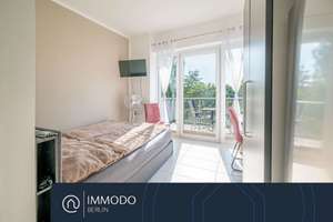 ⭐️ Dachgeschoss mit Freiblick & sonnigen West Balkon - renoviertes 1 Zimmer Studio fußläufig zur FU – Die vollständige Adresse der Immobilie erhältst du vom Anbieter., 14195 Dahlem, Berlin – Vorschaubild 4