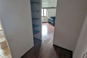Zentrale 2-Zimmer-Wohnung in Stuttgart-Vaihingen inkl. Küche, Stellplatz, Keller und teilmöbliert – Haeberlinstraße 8, 70563 Vaihingen-Mitte, Stuttgart – Vorschaubild 2