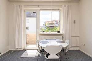 Helle 2-Zimmerwohnung mit Süd-Balkon – Gasteiner Straße 7 7, 10717 Wilmersdorf, Berlin – Vorschaubild 3