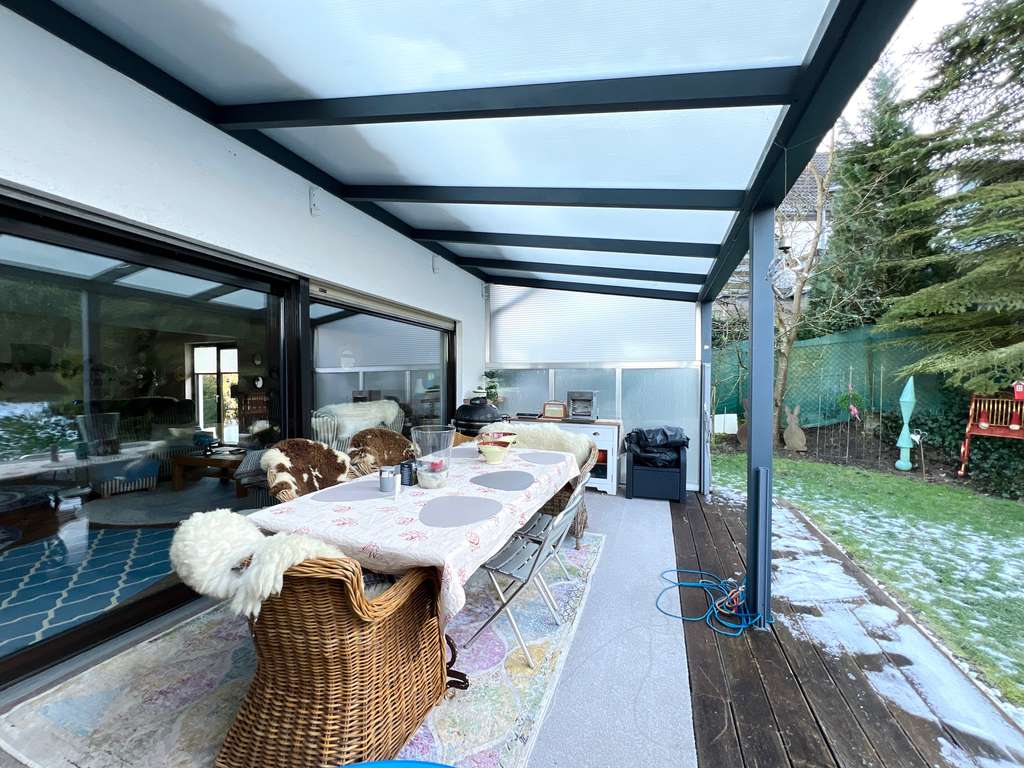 Immobilie in Stadtkyll - Hochwertig möbliertes Mehrgenerationenhaus in Stadtkyll zu verkaufen! - Bild 2