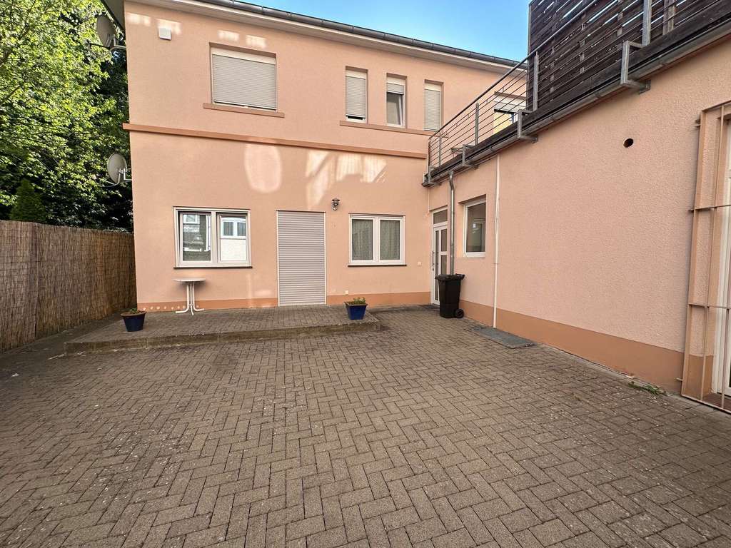 Moderne EG-Wohnung in Idar-Oberstein – Vermietet & Gepflegt – Ideal für Anleger oder Eigennutzer