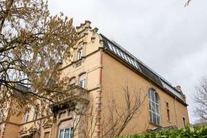 ++ EXKLUSIVE ALTBAU-MAISONETTE MIT DACHTERRASSE UND AUSBLICK ++ TOP LAGE – Alexandrastr 17, 65187 Südost, Wiesbaden – Vorschaubild 23