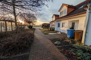 Ruhig gelegenes Reihenhaus in Unseburg – komfortables Wohnen für die ganze Familie – Die vollständige Adresse der Immobilie erhältst du vom Anbieter., 39435 Unseburg – Vorschaubild 3