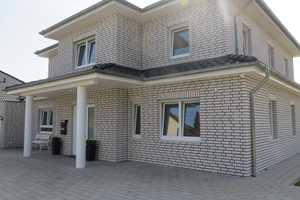 Vermietetes 2 Familienhaus in ruhiger, zentraler Lage von Bergen – Celle (Kreis) – Vorschaubild 1