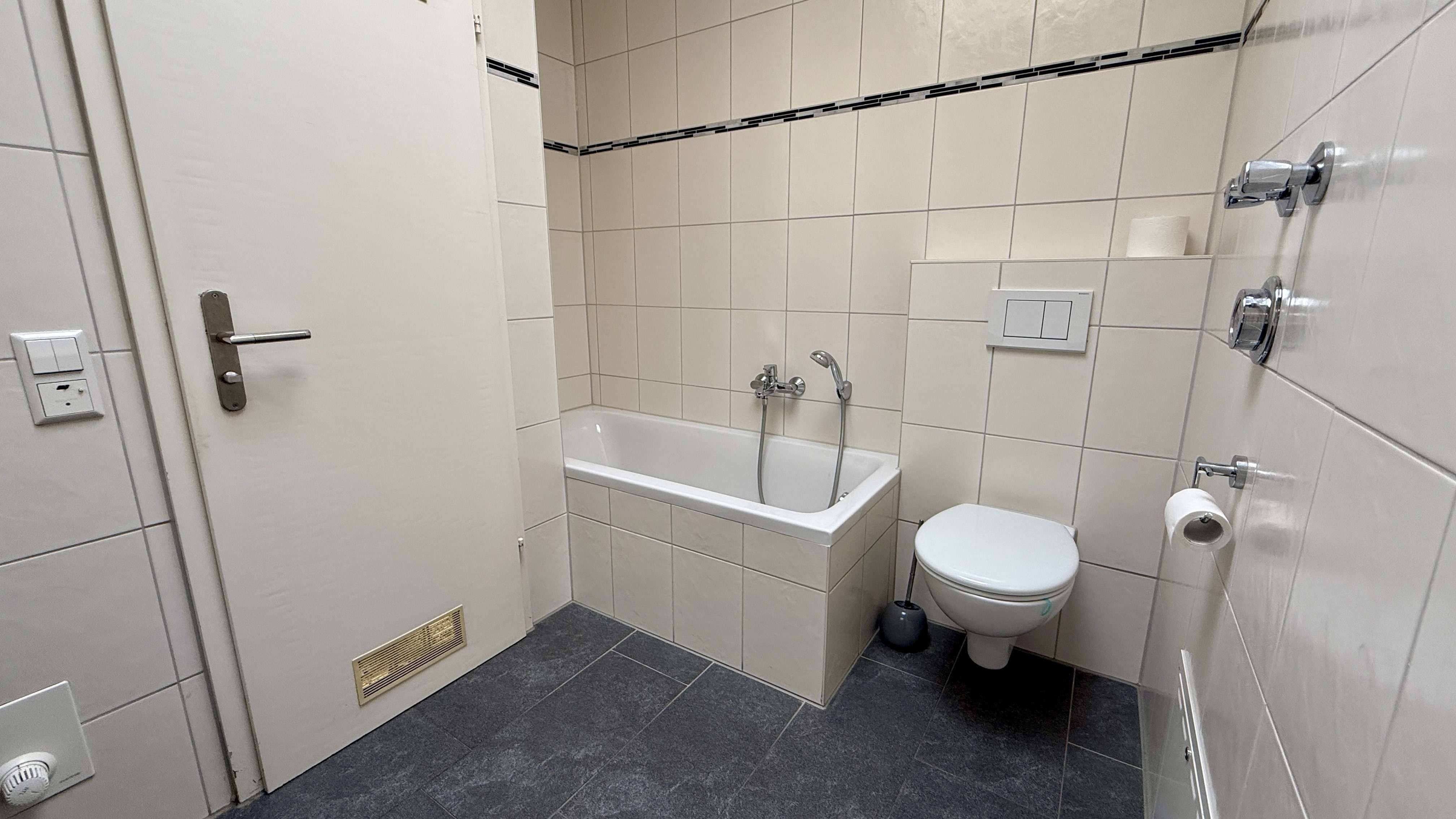 Immobilie in Ingersheim - Großzügige 4,5 Zimmer Wohnung im Herzen von Ingersheim - Bild 5