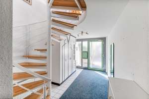 Property thumbnail 9