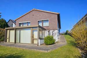 Bungalow mit 137 qm, Südgarten + vielseitigem Souterrain (100 qm), Stockelsdorf - Provisionsfrei! – Die vollständige Adresse der Immobilie erhältst du vom Anbieter., 23617 Stockelsdorf – Vorschaubild 8